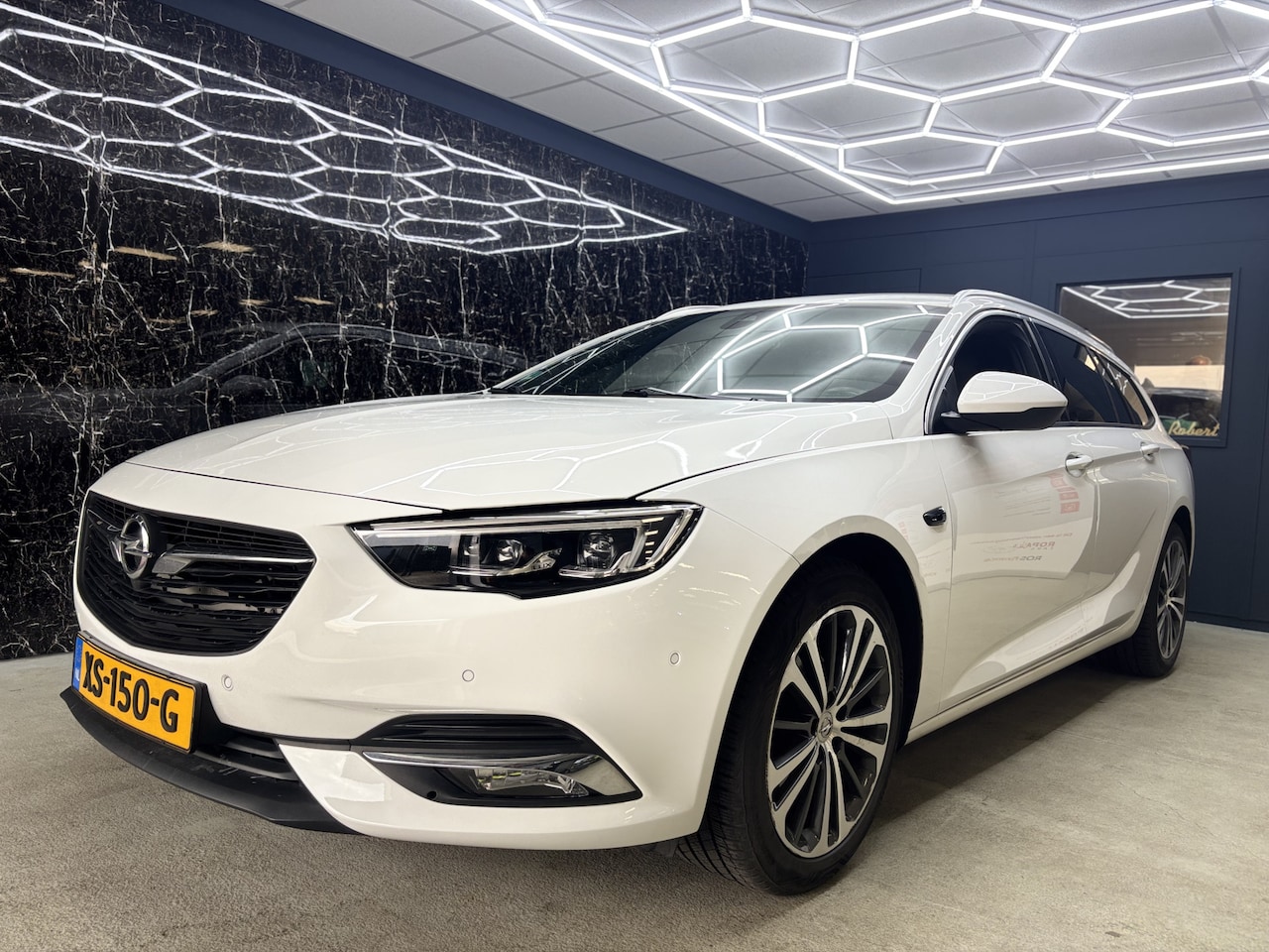 Opel Insignia Sports Tourer - 1.5 Turbo Innovation 1.5 Turbo Innovation - AutoWereld.nl