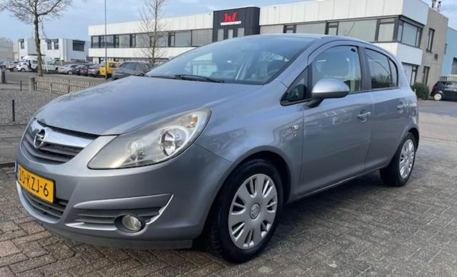 Opel Corsa - 1.2-16V '111' Edition APK Gek. 03-2026 Bouwjaar 2010 - AutoWereld.nl