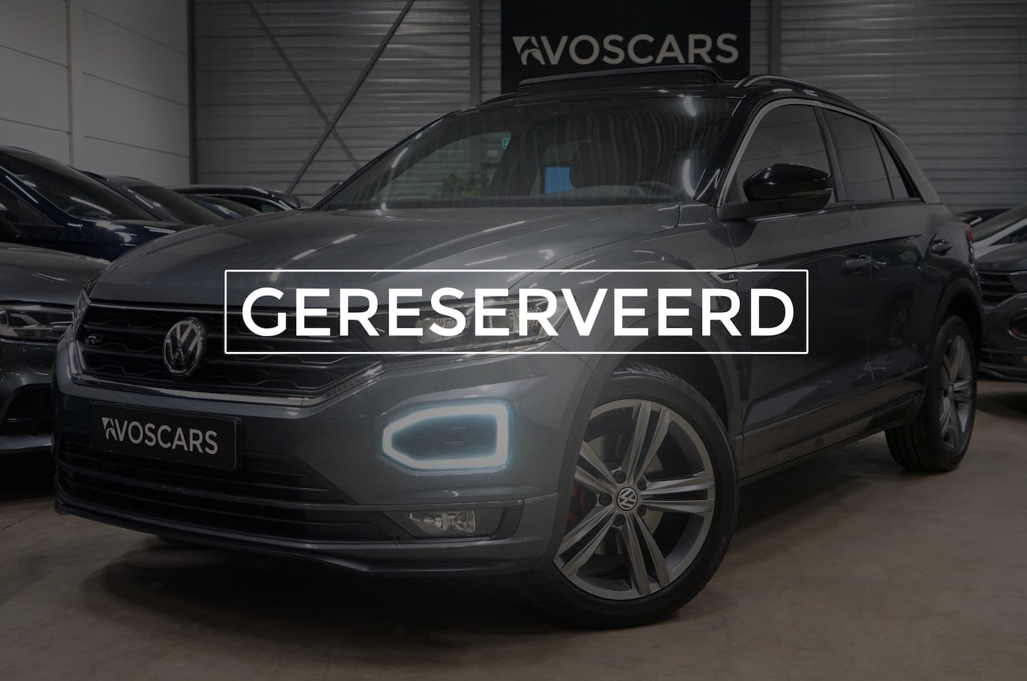 Volkswagen T-Roc - 1.5 TSI 3x R-Line DSG * Pano - Camera - LED - ACC - Lane - App * - AutoWereld.nl