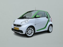 Smart Fortwo coupé - Electric drive BRABUS 18 kWh | Uniek | Navigatie | Airco | Stoelverwarming |