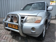 Mitsubishi Pajero - 3.2 Di-D GLS HR - Trekhaak - LM Velgen - Start Niet - BTW