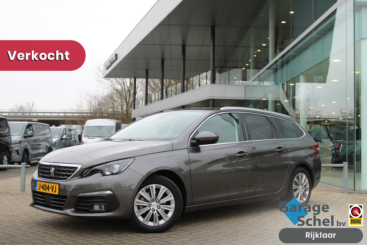 Peugeot 308 SW - 1.2 PureTech Allure 130pk - Navi - Camera - Blind Spot - LED - Rijklaar - AutoWereld.nl