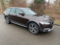 Volvo V90 Cross Country - 2.0 D4 Pro