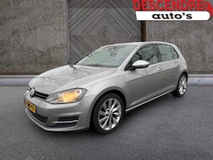 Volkswagen Golf - 1.6 TDI Highline