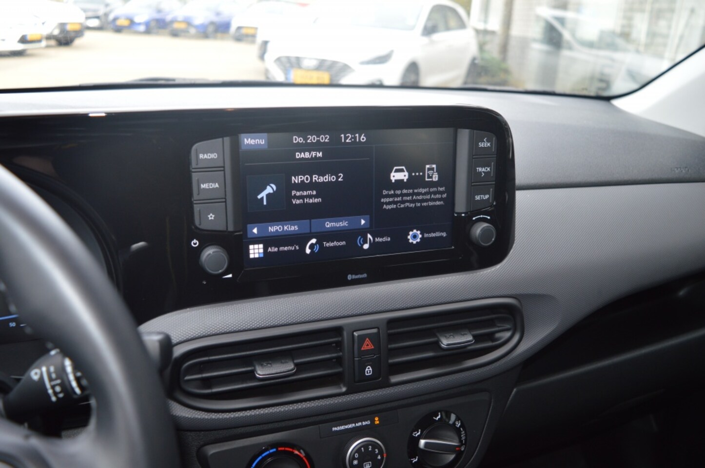Hyundai i10 - 1.0 Comfort Carplay Cruise NL-auto 04-2024
