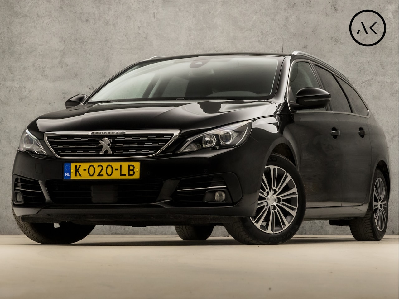 Peugeot 308 SW - 1.2 PureTech Sport Deluxe (DIGITAL COCKPIT, APPLE CARPLAY, GROOT NAVI, 360 CAMERA, STOELVE - AutoWereld.nl