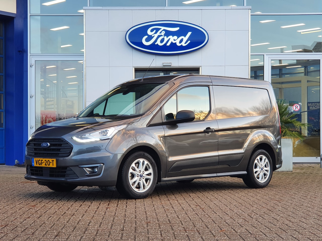 Ford Transit Connect - 1.5 EcoBlue | Cruise Control | Camera | Navigatie | Cruise Control | Camera | Navigatie - AutoWereld.nl