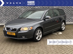 Volvo V50 - 2.0 Limited Edition | Trekhaak | Stoelverwarming | Navigatie |