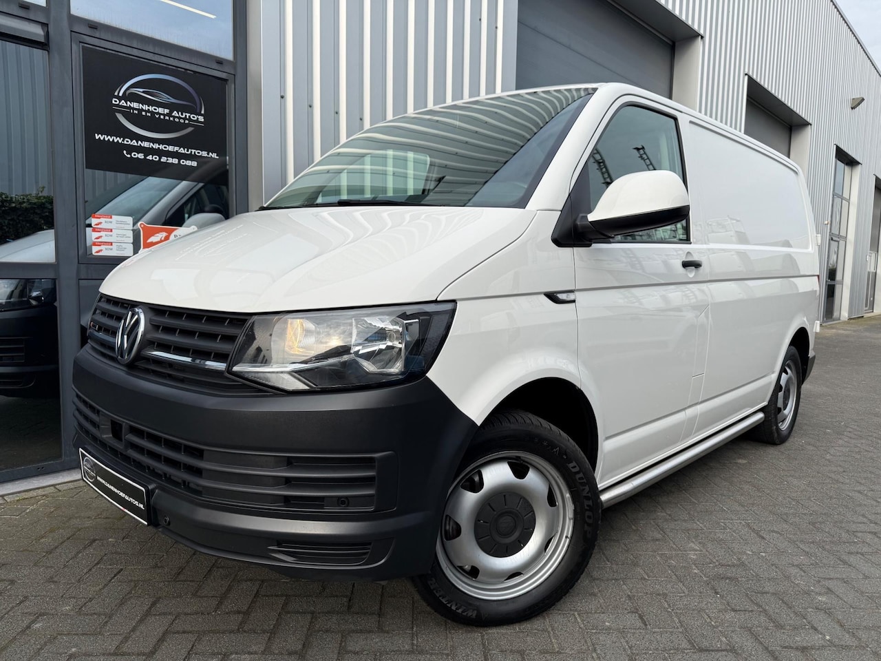 Volkswagen Transporter - 2.0 TSI L1H1 4Motion benzine automaat - AutoWereld.nl