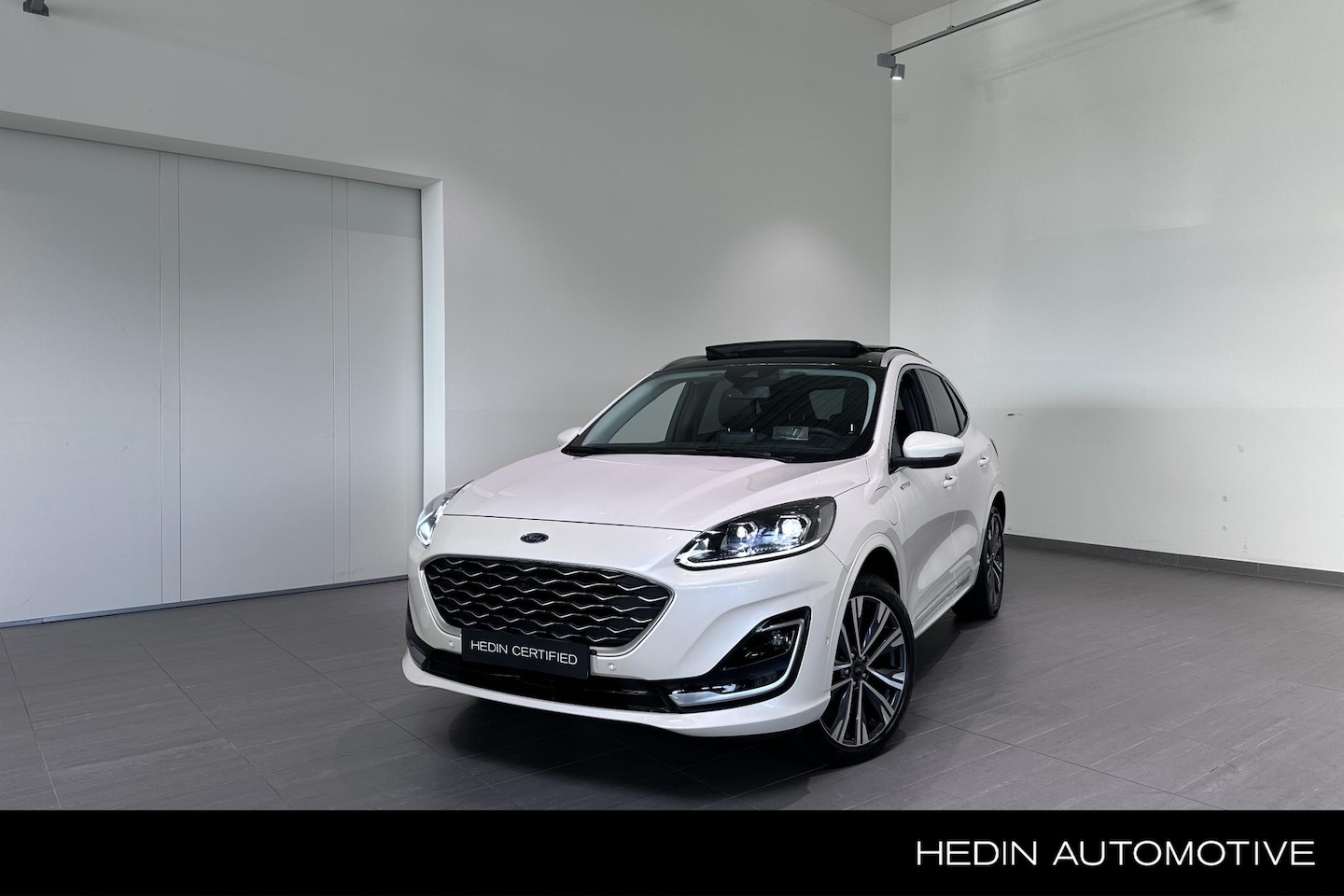 Ford Kuga - 2.5 PHEV Vignale | Driver Assistance | Winter Pack | Afneembare trekhaak | Panoramadak | 2 - AutoWereld.nl