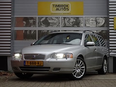 Volvo V70 - 2.5T 210PK Aut. *Xenon/PDC/17"/Historie