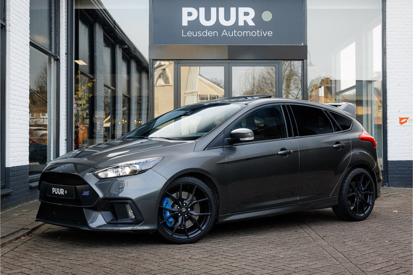 Ford Focus - 2.3 RS Schuifdak - Camera - AutoWereld.nl