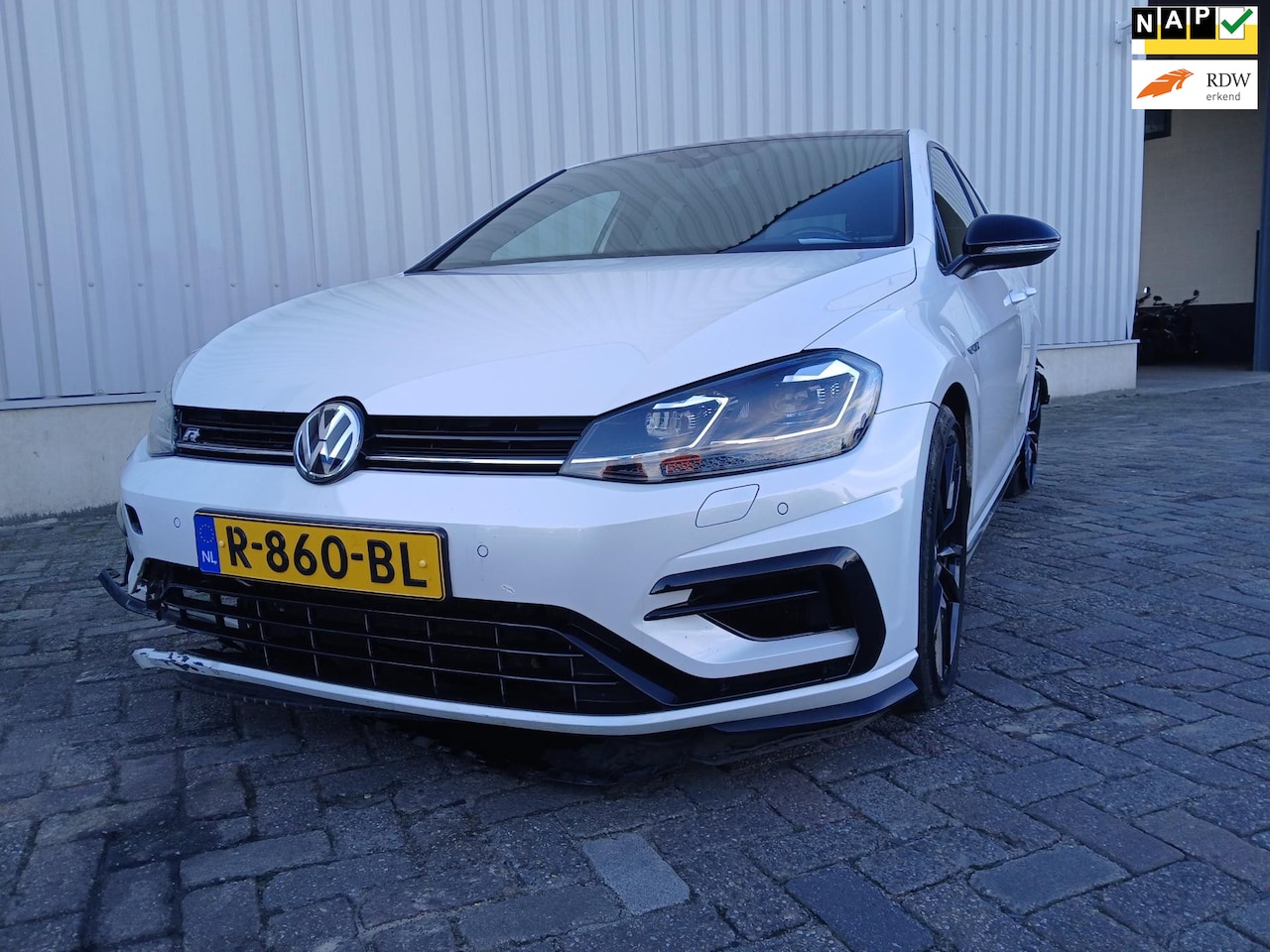 Volkswagen Golf - 2.0 TSI 4Motion R SCHADEAUTO!! - AutoWereld.nl