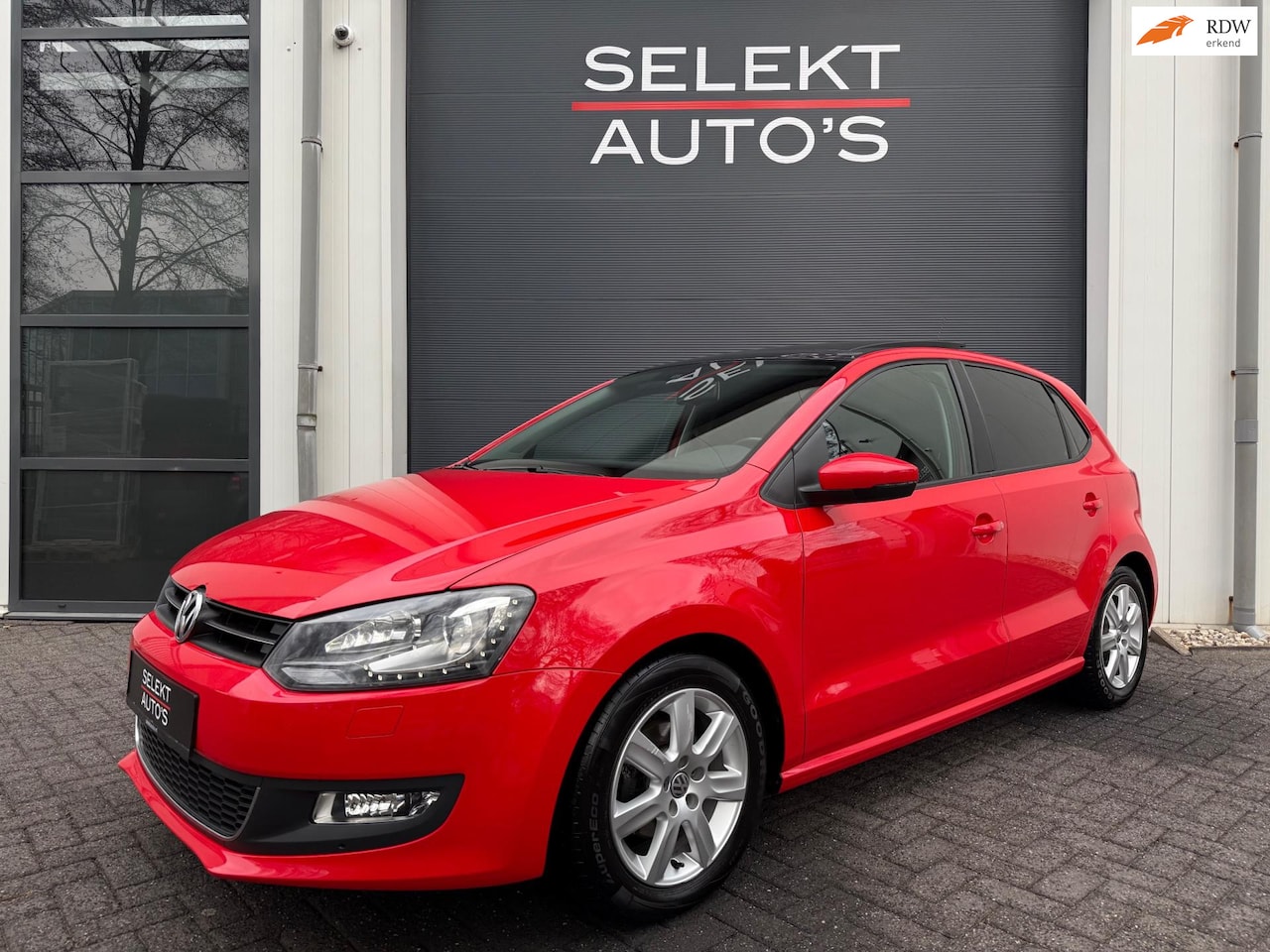 Volkswagen Polo - 1.2 TSI Highline 105 PK DSG Panoramadak/Xenon/LED/Climate/Cruise/PDC/Stoelverwarming/Armst - AutoWereld.nl