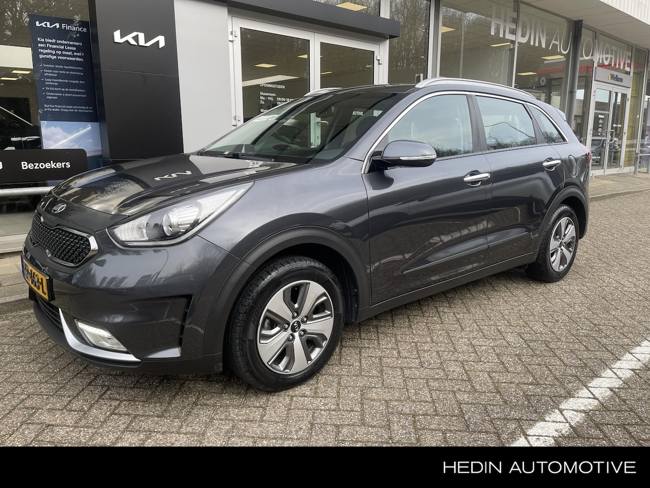 Kia Niro - 1.6 GDi Hybrid DynamicLine | 1ste EIGENAAR | AUTOMATISCHE AIRCO | NAVIGATIE | CAMERA | - AutoWereld.nl