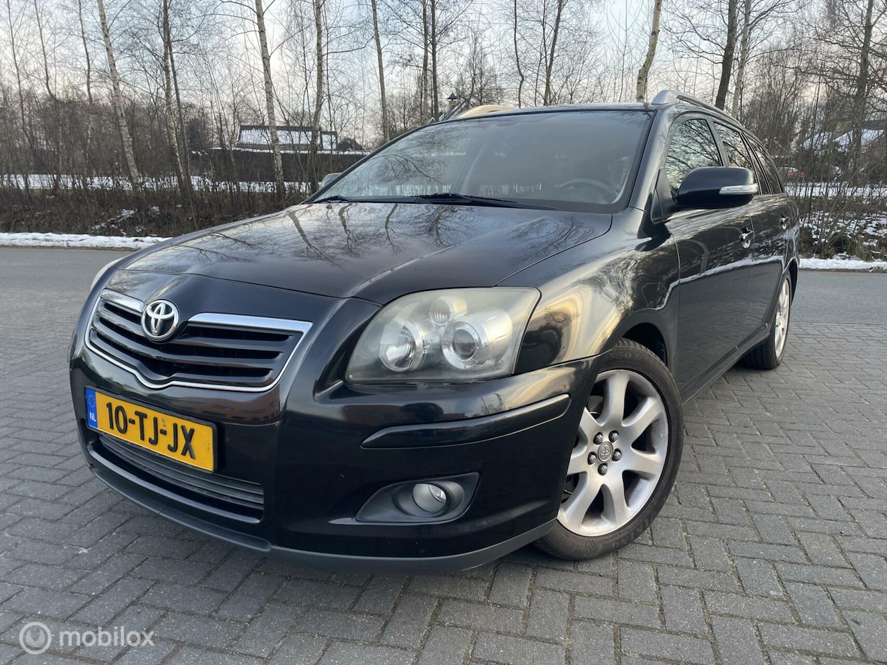 Toyota Avensis Wagon - 2.0 VVTi Executive 2.0 VVTi Executive,Leer,nw.Apk - AutoWereld.nl