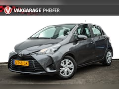 Toyota Yaris - 1.5 VVT-i Active Cruise control/ Navigatie/ Camera/ Stuurwielbediening/ Climate control