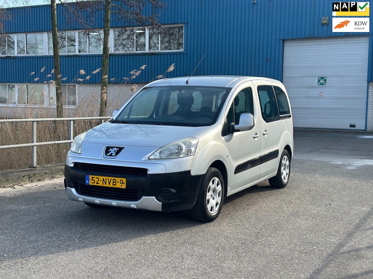 Peugeot Partner Tepee - 1.6 VTi XT Airco! 126.800 KM NAP! 1 jaar APK! - AutoWereld.nl