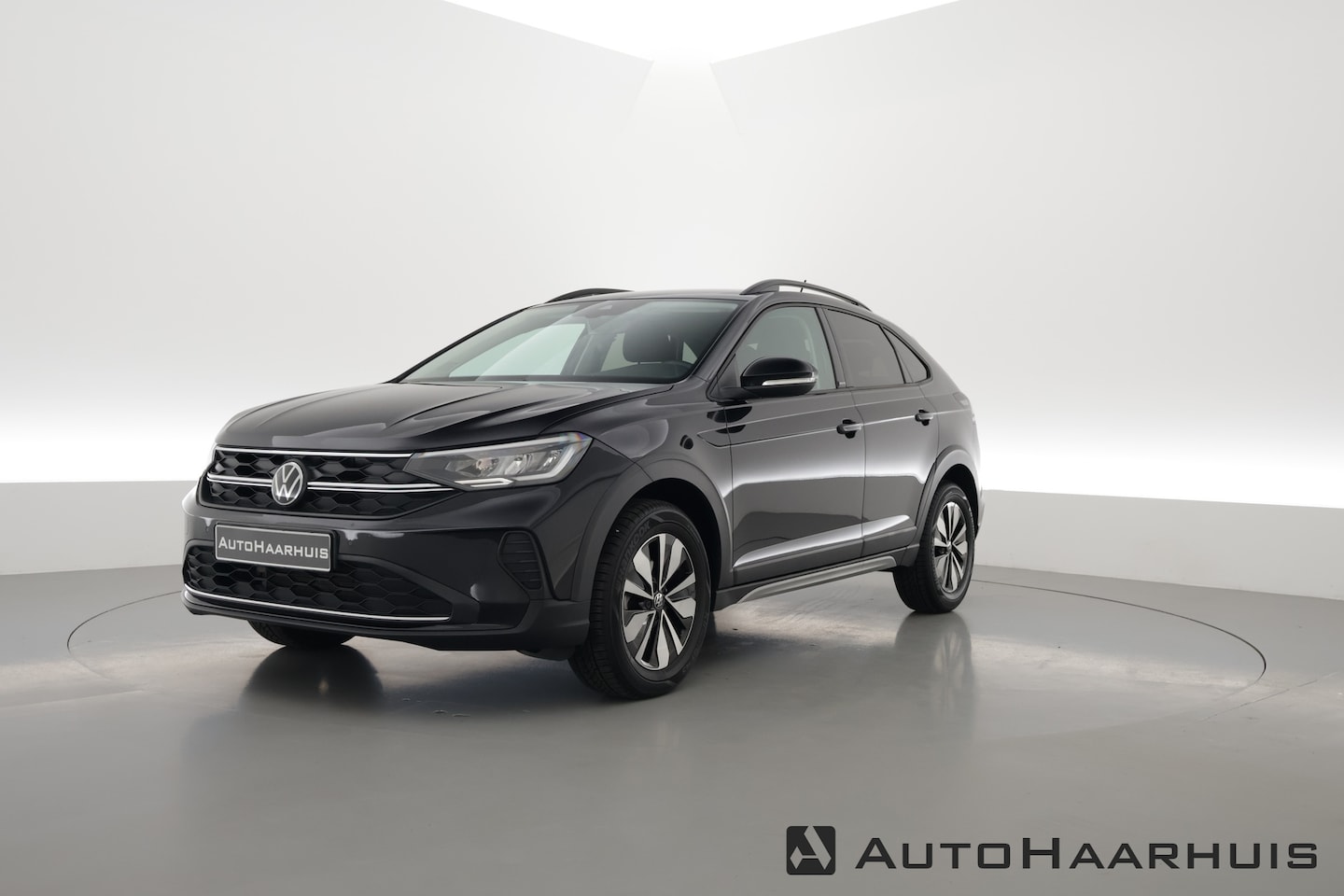 Volkswagen Taigo - 1.0 TSI DSG | Navi | Travel Assist | Stoelverw. | Apple CarPlay | PDC - AutoWereld.nl