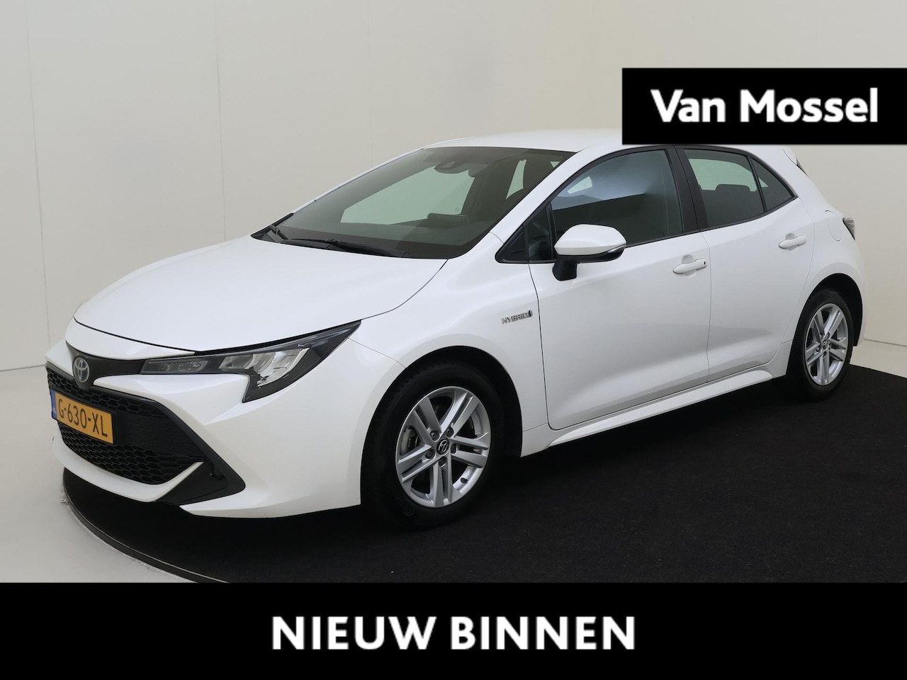 Toyota Corolla - 1.8 Hybrid Active 120 PK Navigatie / Cruise Control / Climate Control / Camera Achter - AutoWereld.nl