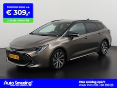 Toyota Corolla Touring Sports - 1.8 Hybrid Premium Bi-Tone | Head Up | Stuur & Stoelverwarming | Zondag Open