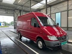 Mercedes-Benz Sprinter - 313 CDI 2.2 355 euro3 L2H2 AUTOMAAT NAP 2800kg trekgewicht zondag op afspraak