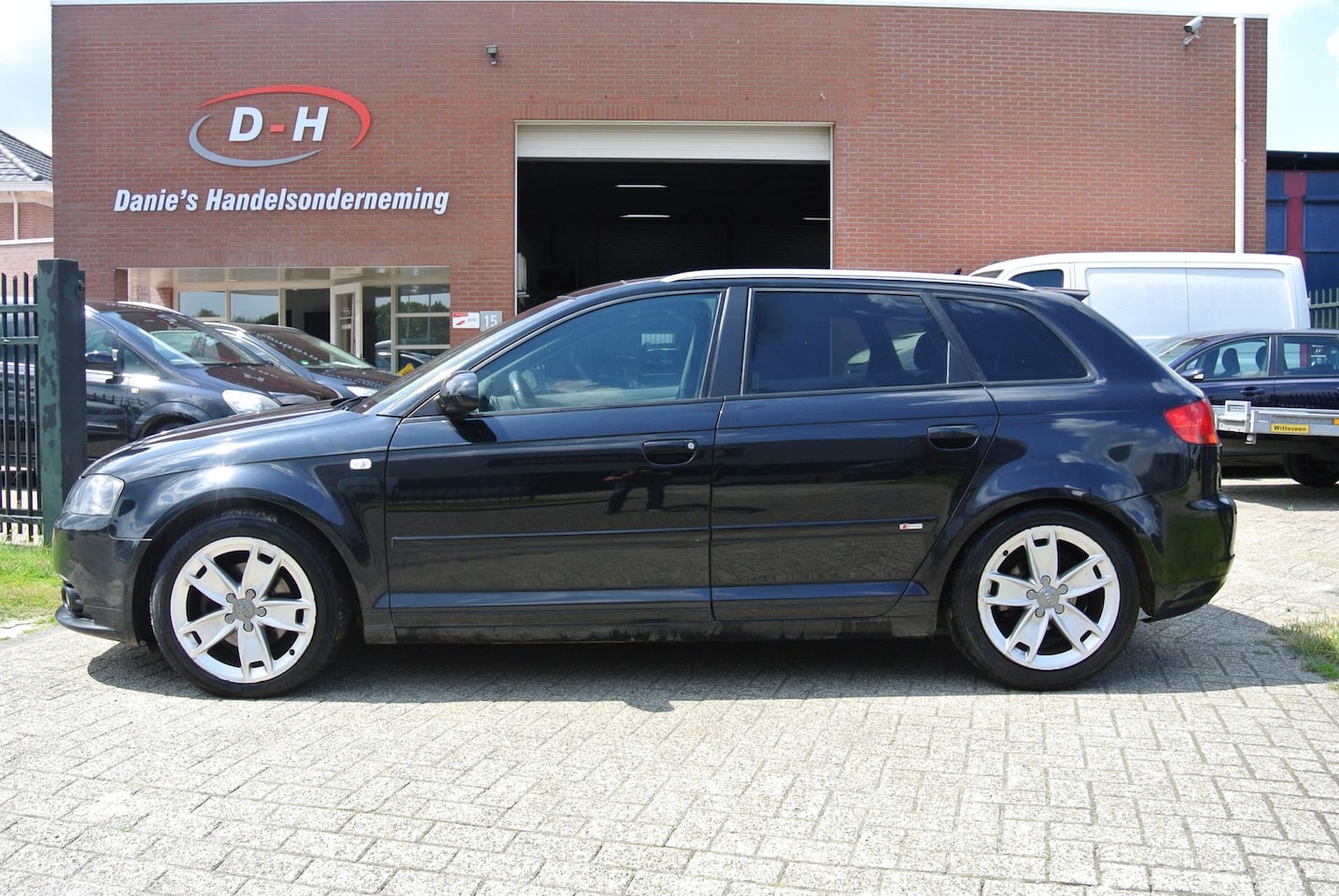 Audi A3 Sportback - 1.8 TFSI Ambition airco apk 05-08-2028 inruil mogelijk nap - AutoWereld.nl