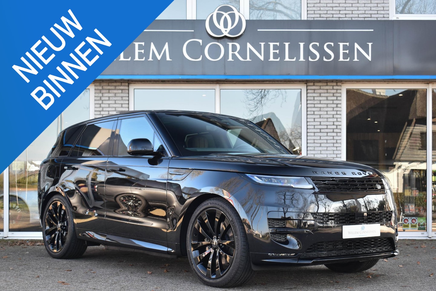 Land Rover Range Rover Sport - 3.0 P460e Dynamic HSE PHEV Black Pack 23" Trekhaak - AutoWereld.nl