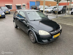 Opel Corsa - 1.2-16V Cosmo | Lees advertentie