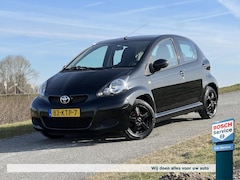 Toyota Aygo - 1.0 12V VVT-I 5DRS / Airco / Org NL / Navigatie / Centrale vergrendeling / 14* inch