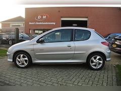 Peugeot 206 - 1.4-16V Quiksilver airco apk 12-10-2025 inruil mogelijk nap