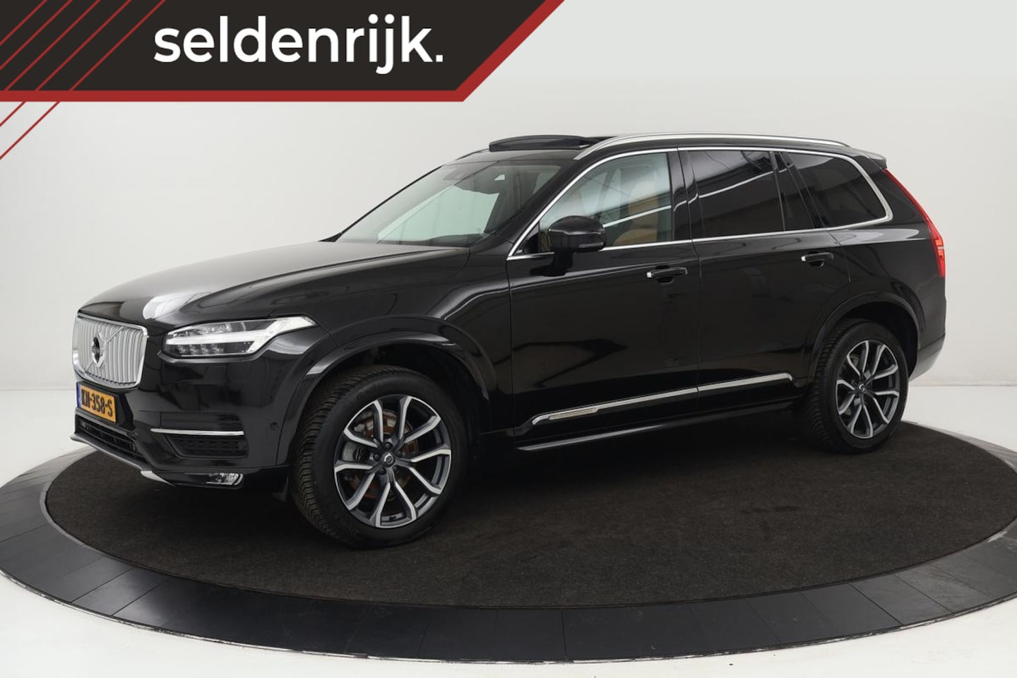 Volvo XC90 - 2.0 D5 AWD Inscription | Panoramadak | Head-Up | Adaptive cruise | Stoelventilatie | Nappa - AutoWereld.nl