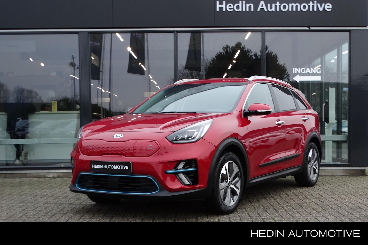 Kia e-Niro - ExecutiveLine 64 kWh | 3-Fase | Leder | Stoelverwarming en -ventilatie | Parkeersensoren | - AutoWereld.nl