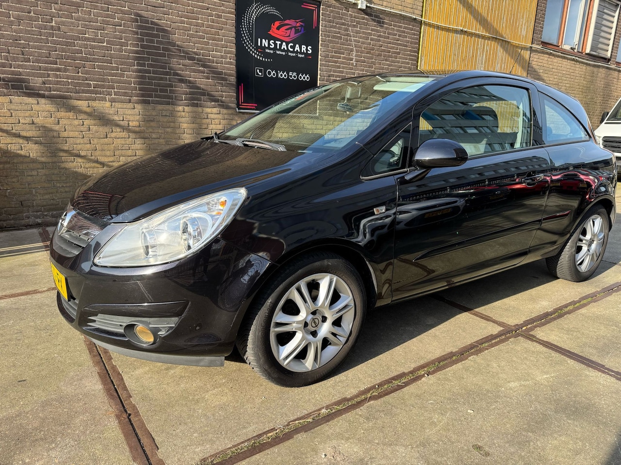 Opel Corsa - 1.4-16V Cosmo NAP VOL AUTOMAAT Airco - AutoWereld.nl