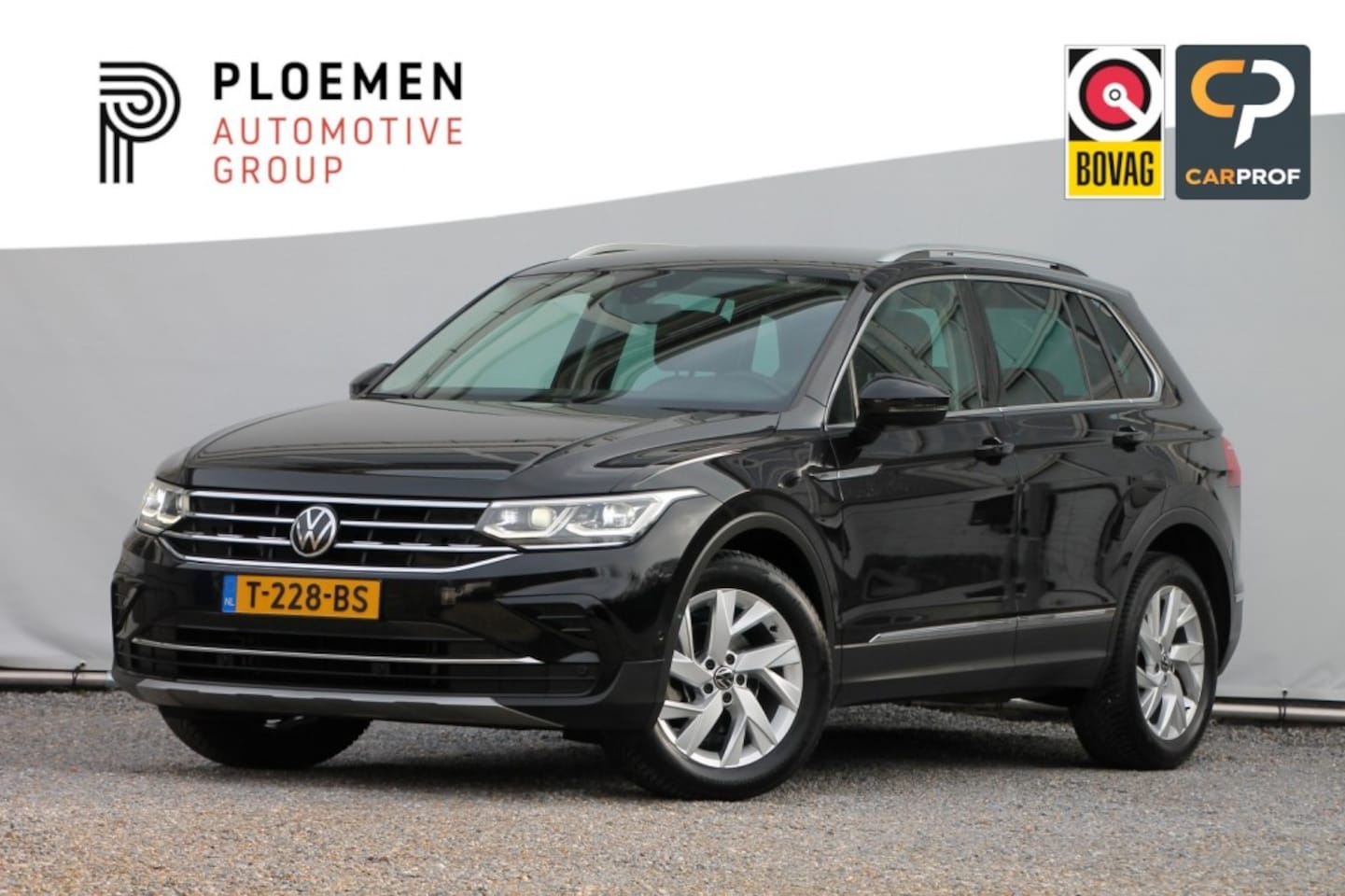 Volkswagen Tiguan - 1.5 TSI Elegance - 150 pk **IQ Light / Keyless / Side assist / S - AutoWereld.nl