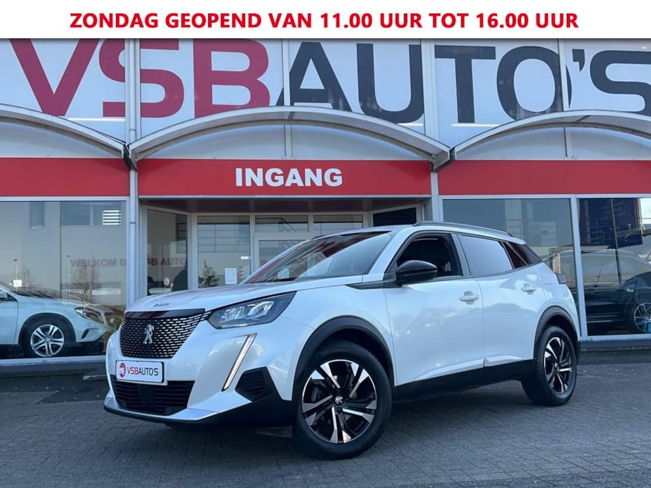 Peugeot 2008 - 1.2 PURETECH ALLURE AUT. 130PK LED NAVI CAMERA CARPLAY LMV PDC - AutoWereld.nl