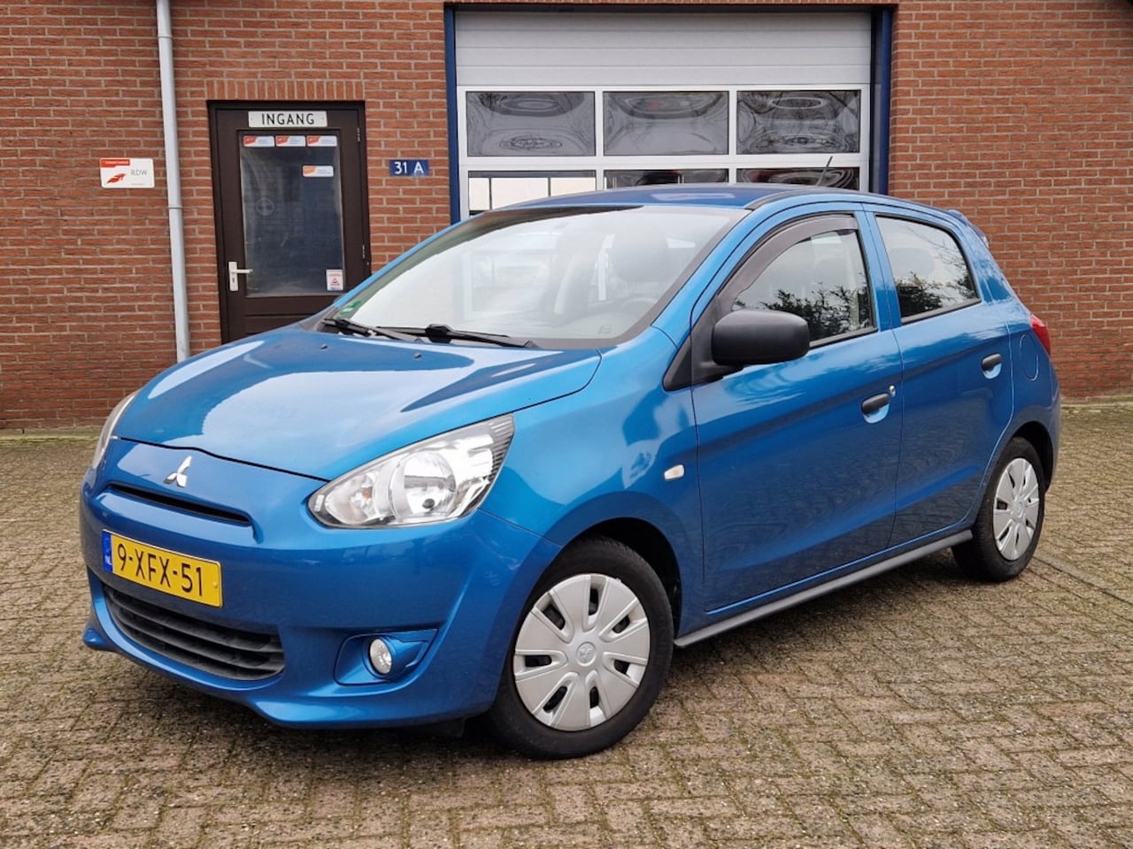 Mitsubishi Space Star - 1.0 Inform Airco 5-drs NL-auto - AutoWereld.nl