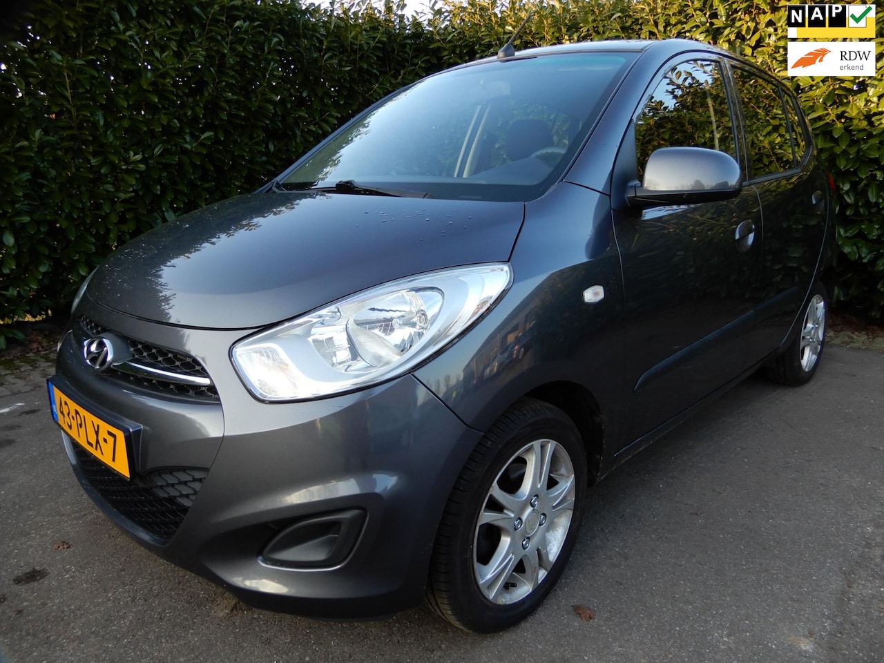 Hyundai i10 - 1.1 i-Drive. Origineel Nederlandse auto met NAP. - AutoWereld.nl