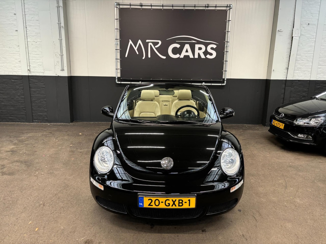 Volkswagen New Beetle Cabriolet - 1.9 TDI Trendline Airco/Stoelverwarming/Leder/Cruis Control - AutoWereld.nl