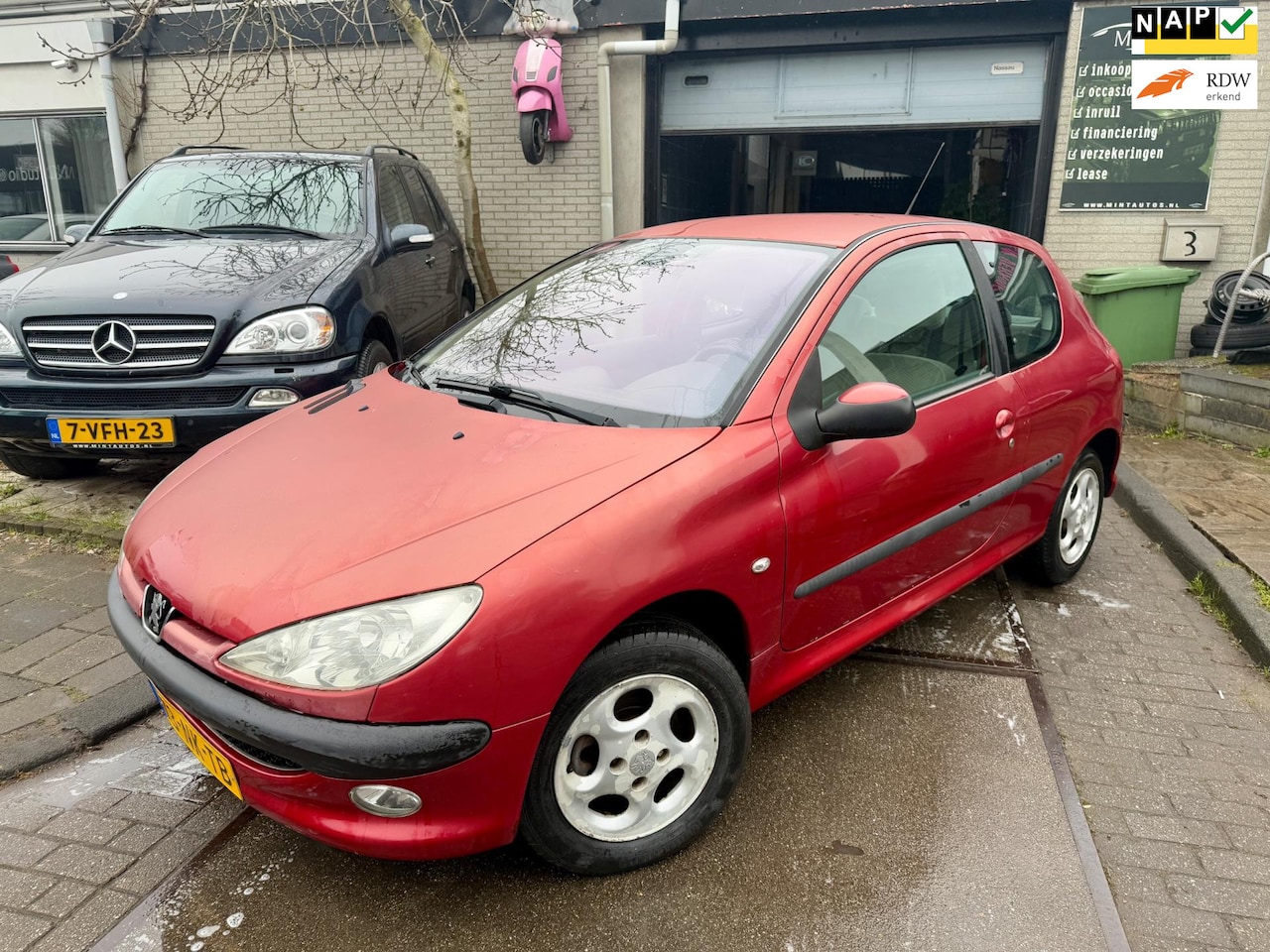 Peugeot 206 - 1.4-16V Gentry Apk|Airco|Elek.Ramen|2.Sleutels - AutoWereld.nl