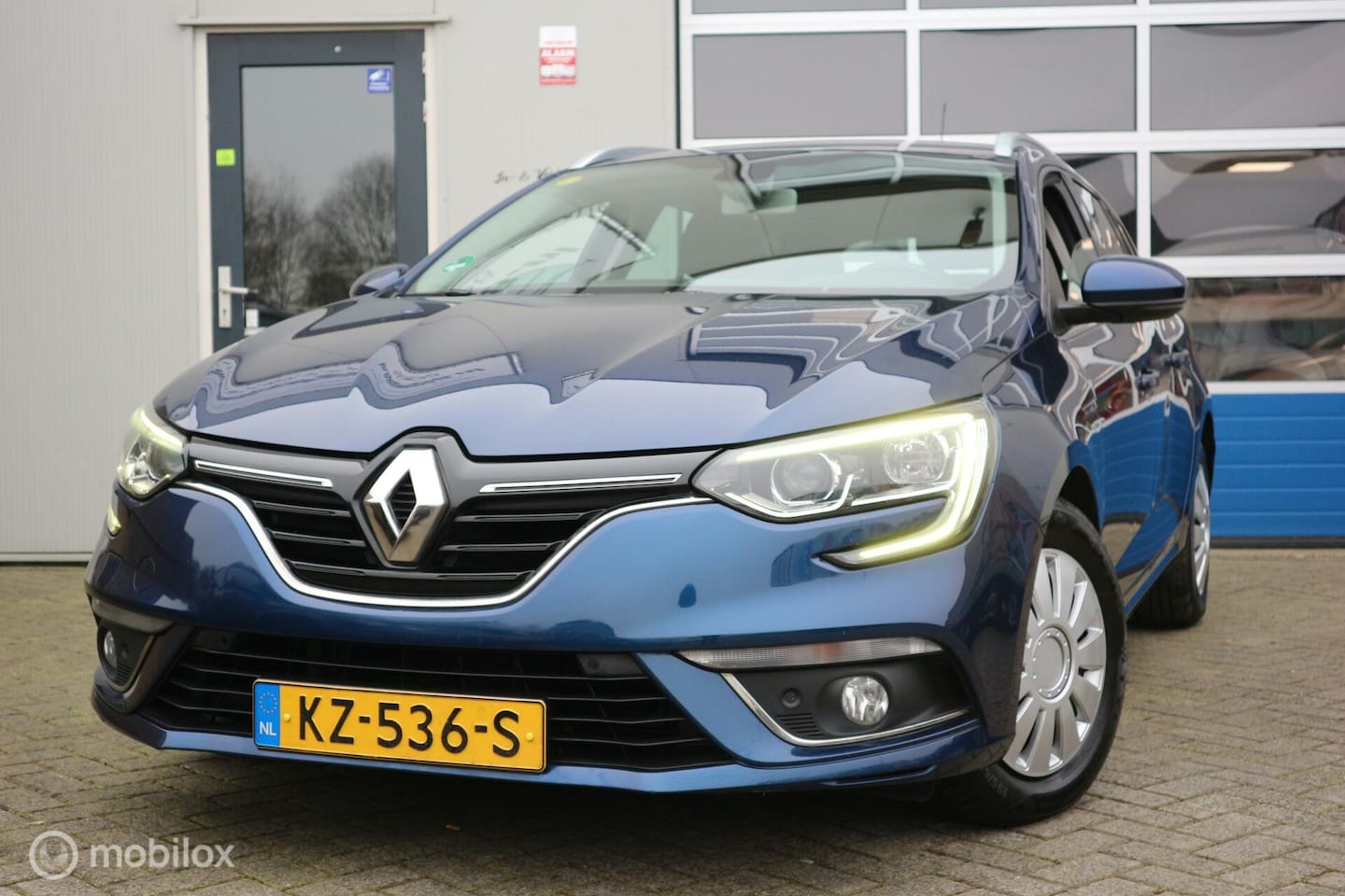 Renault Mégane Estate - 1.5 dCi Eco2 Zen XENON/LED/NAVIGATIE - AutoWereld.nl