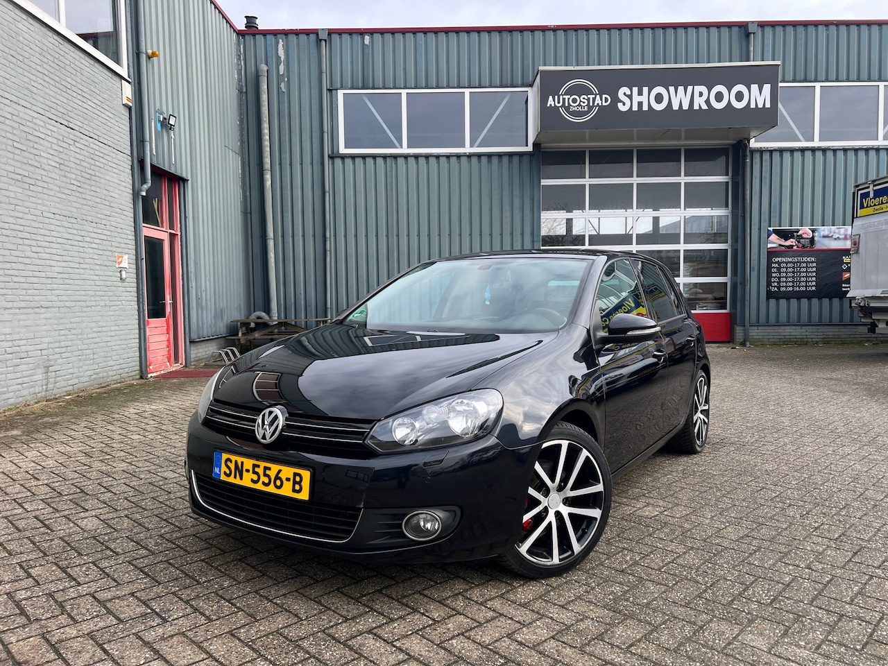 Volkswagen Golf - 1.4 TSI Highline APK / Airco / NAP / Cruis Control / Trekhaak - AutoWereld.nl