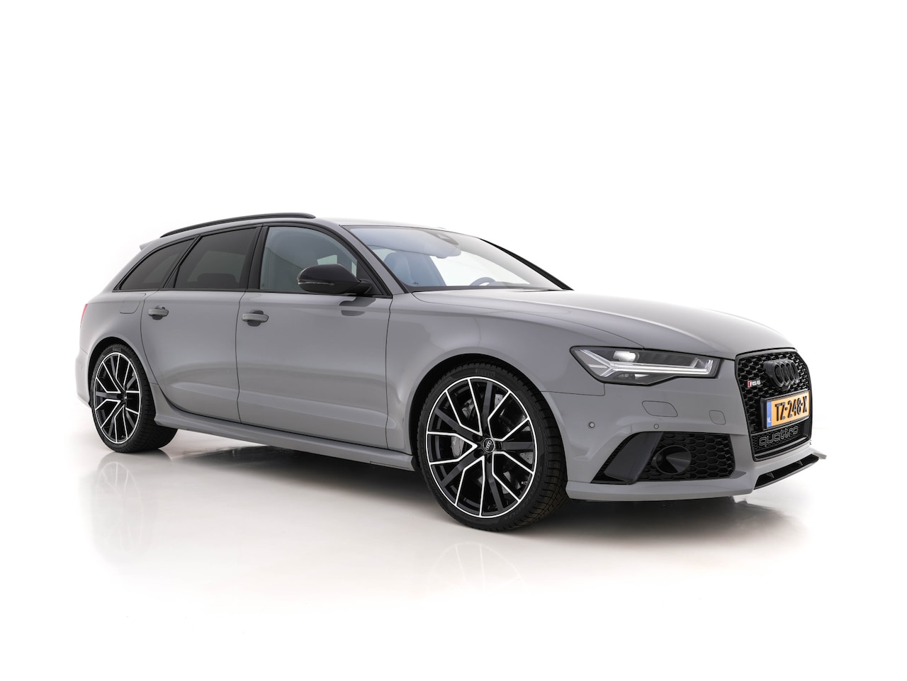 Audi A6 Avant - 4.0 TFSI RS 6 quattro performance Pro Line Plus Aut. *CERMIC-BRAKES | HEAD-UP | VALCONA-FU - AutoWereld.nl