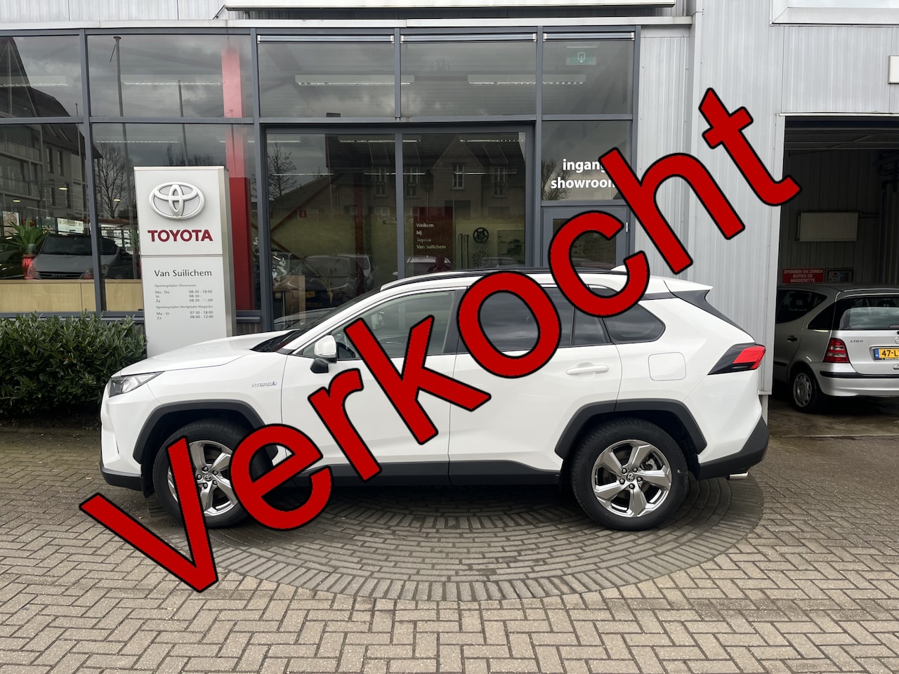 Toyota RAV4 - 2.5 Hybrid AWD Business Plus 2.5 Hybrid AWD Business Plus - AutoWereld.nl