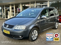 Volkswagen Touran - 1.6-16V FSI Athene