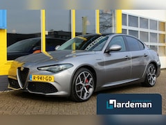 Alfa Romeo Giulia - 2.0 T AWD Veloce Panorama H/K