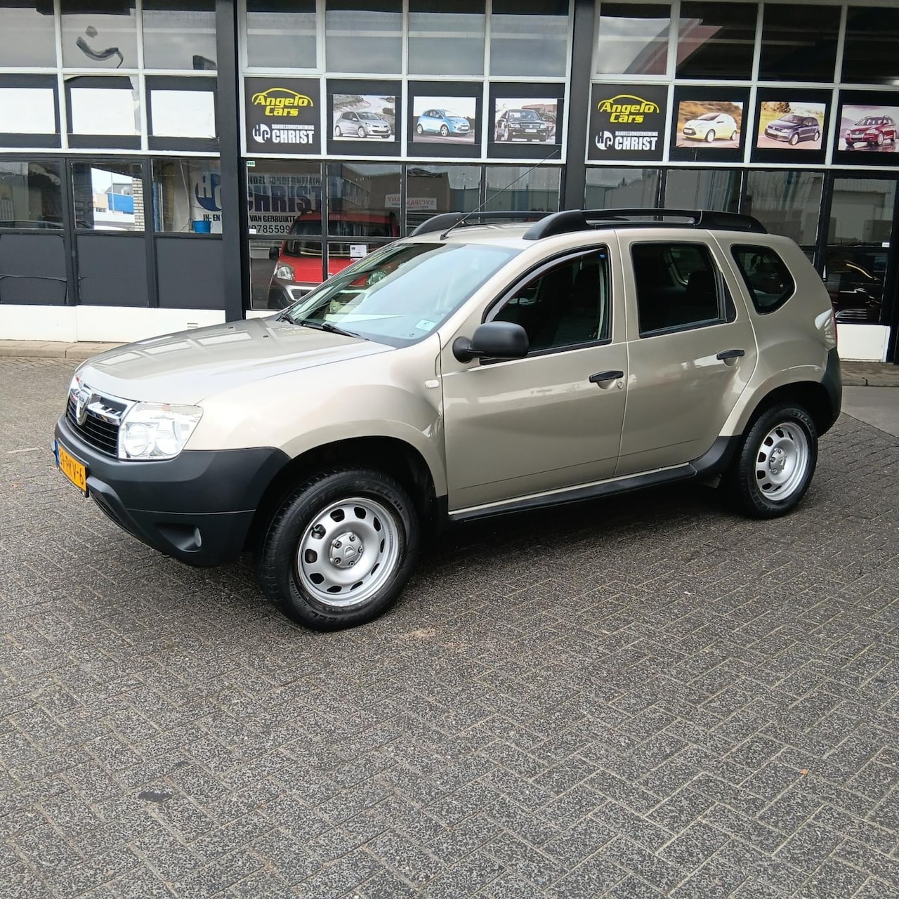 Dacia Duster - 1.6 Ambiance 2wd 1.6 Ambiance 2wd - AutoWereld.nl