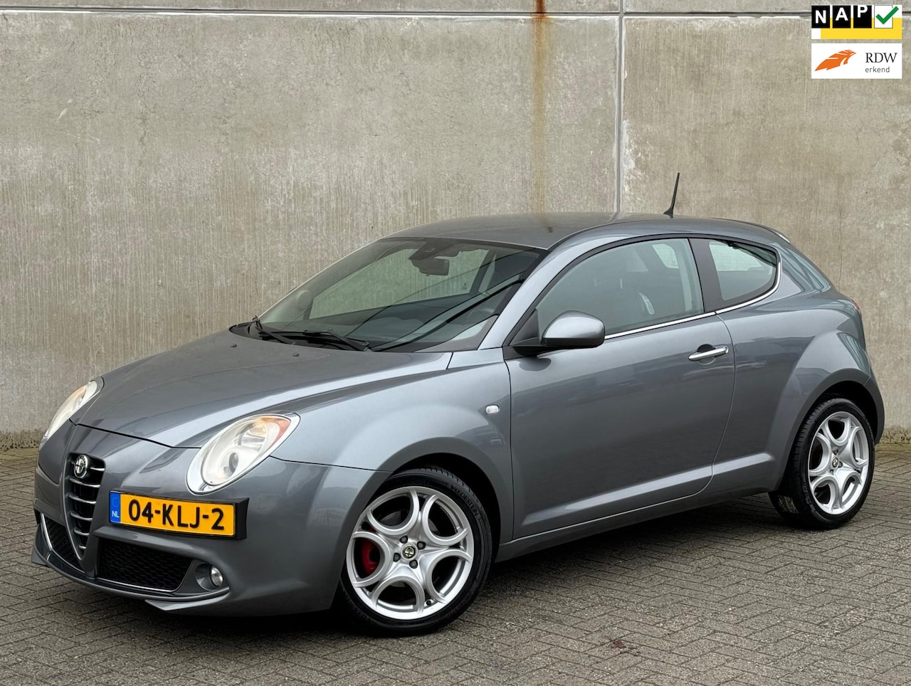 Alfa Romeo MiTo - 1.4 Turbo 99KW Multi AIR 2009 Grijs NAP - AutoWereld.nl