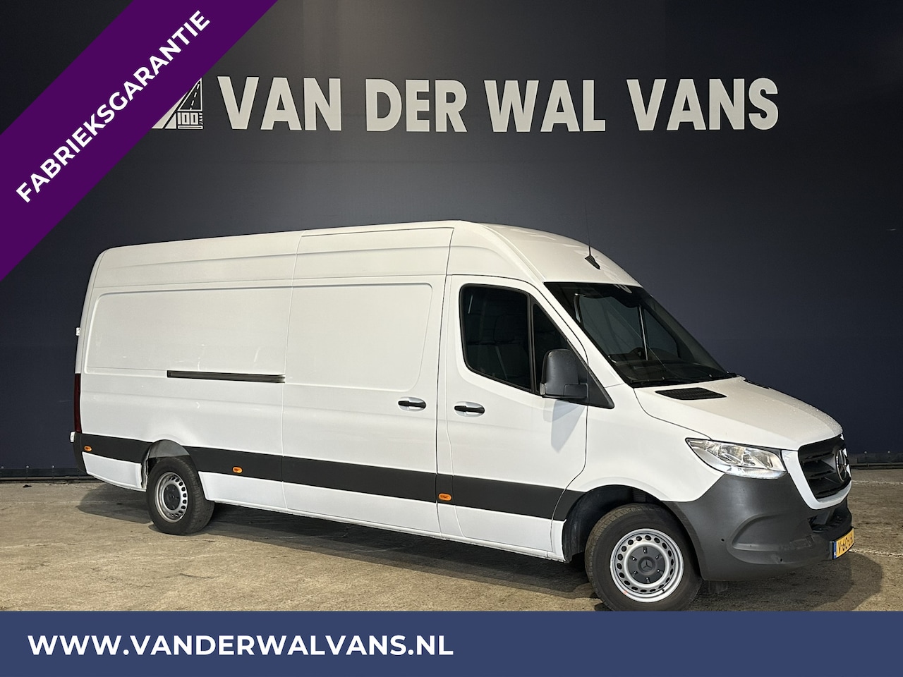 Mercedes-Benz Sprinter - 317 CDI 170pk L3H2 Fabrieksgarantie Euro6 ** Airco | Cruisecontrol | Camera | Apple Carpla - AutoWereld.nl