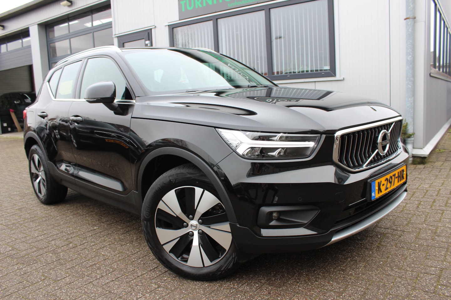 Volvo XC40 - 1.5 T5 Recharge Inscription Blis | Camera | Keyless | Trekhaak - AutoWereld.nl